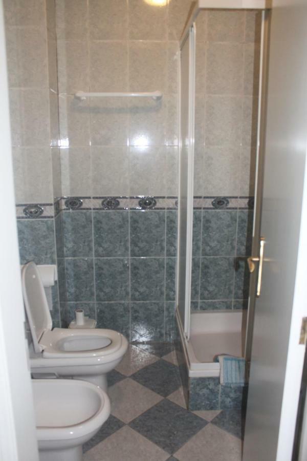 Isaura Henriques Apartment Пениш Екстериор снимка