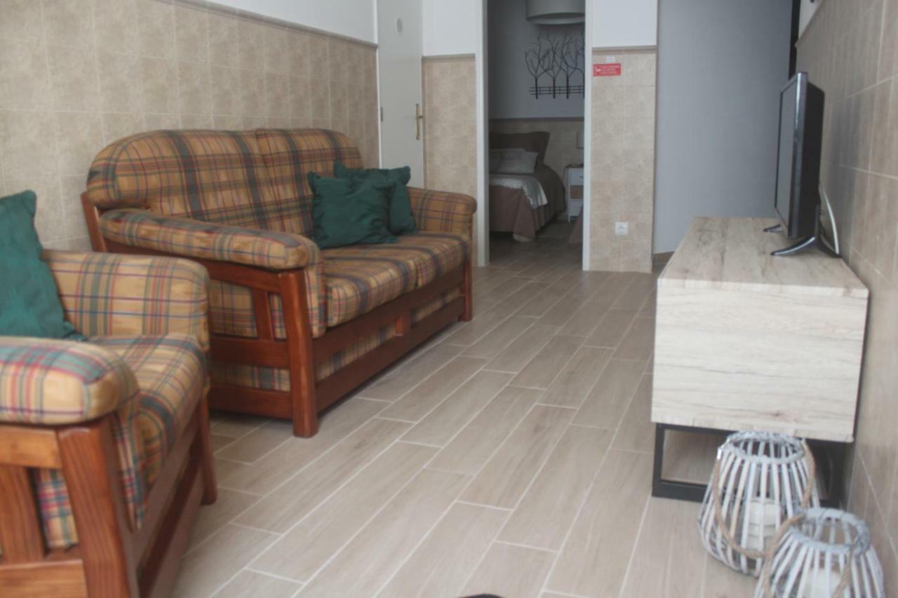 Isaura Henriques Apartment Пениш Екстериор снимка